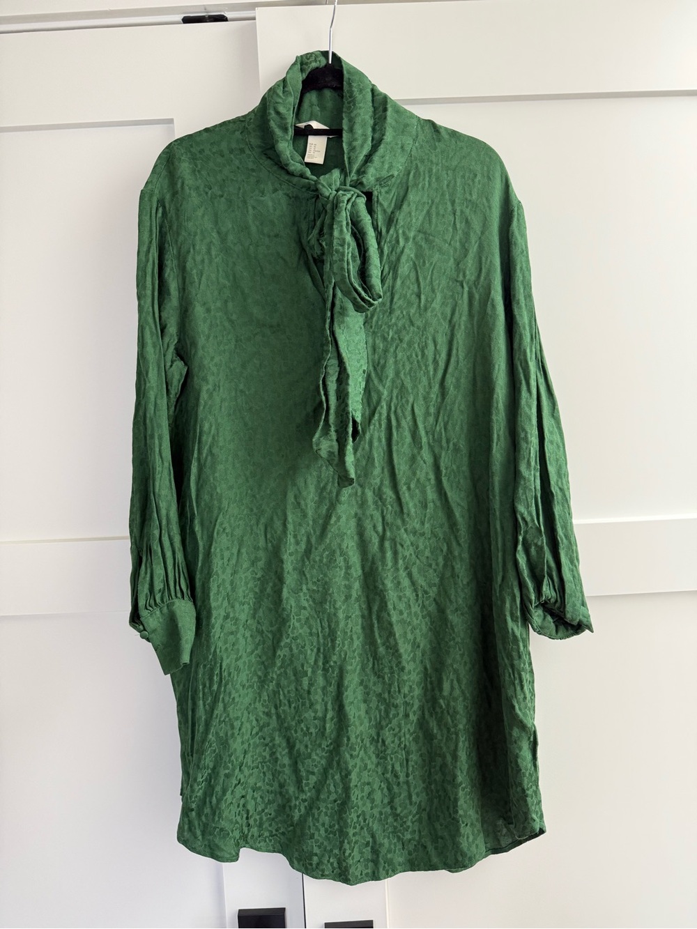 H&M Emerald Green Tie-Neck Women's Dress